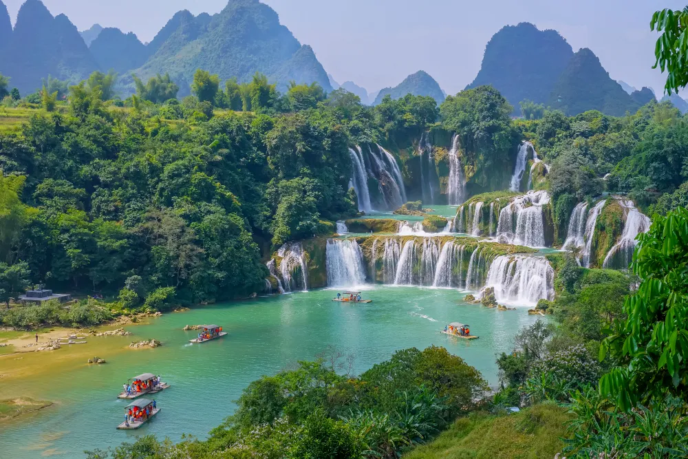 Mesmerising Vietnam